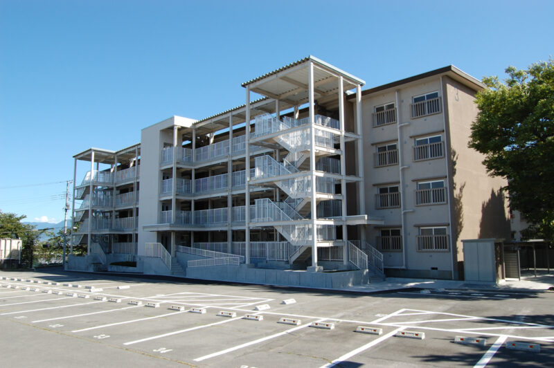 県営住宅八田団地